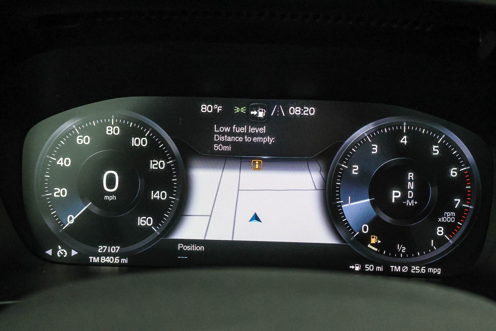 2022 Volvo XC40 R-Design photo 32