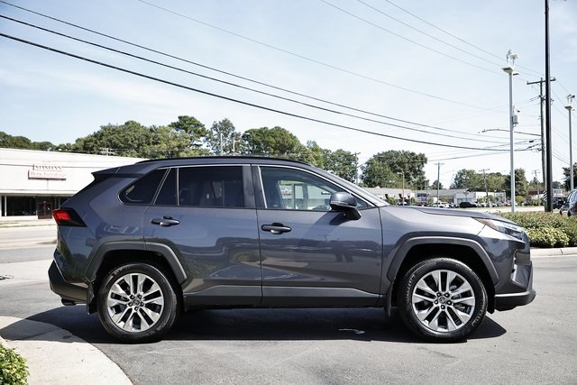 2025 Toyota RAV4 XLE Premium photo 6