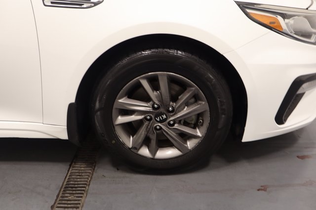2020 Kia Optima LX photo 24