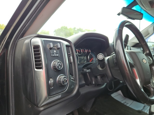 2015 Chevrolet Silverado 1500 LT photo 18