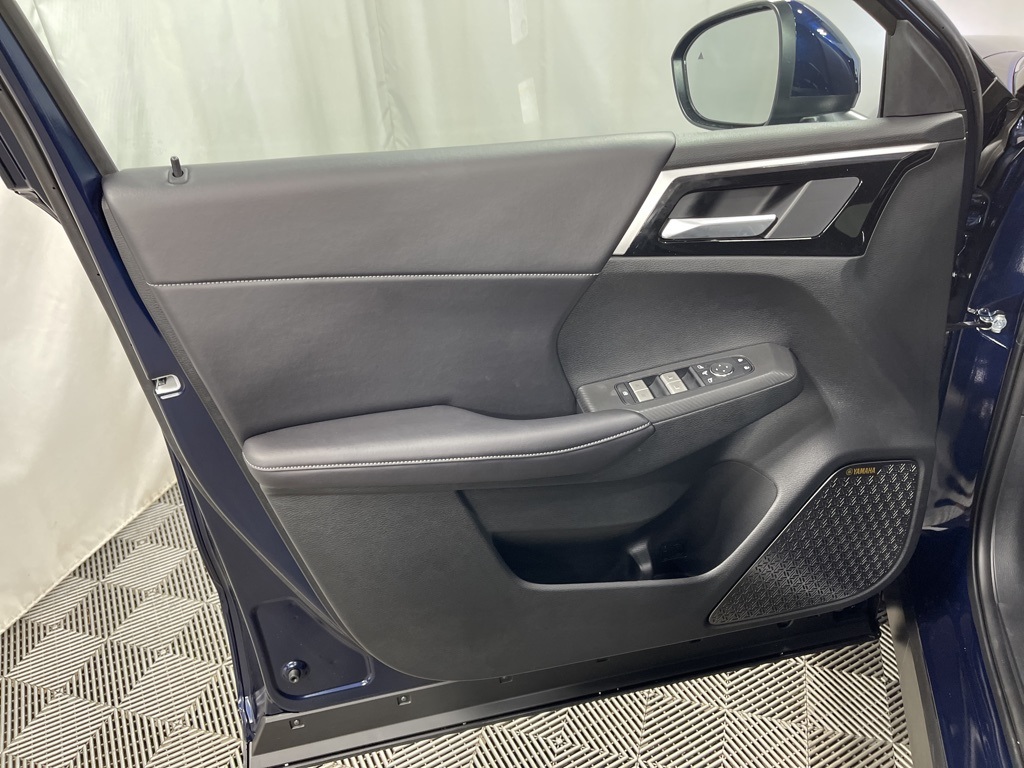 2025 Mitsubishi Outlander SE photo 21