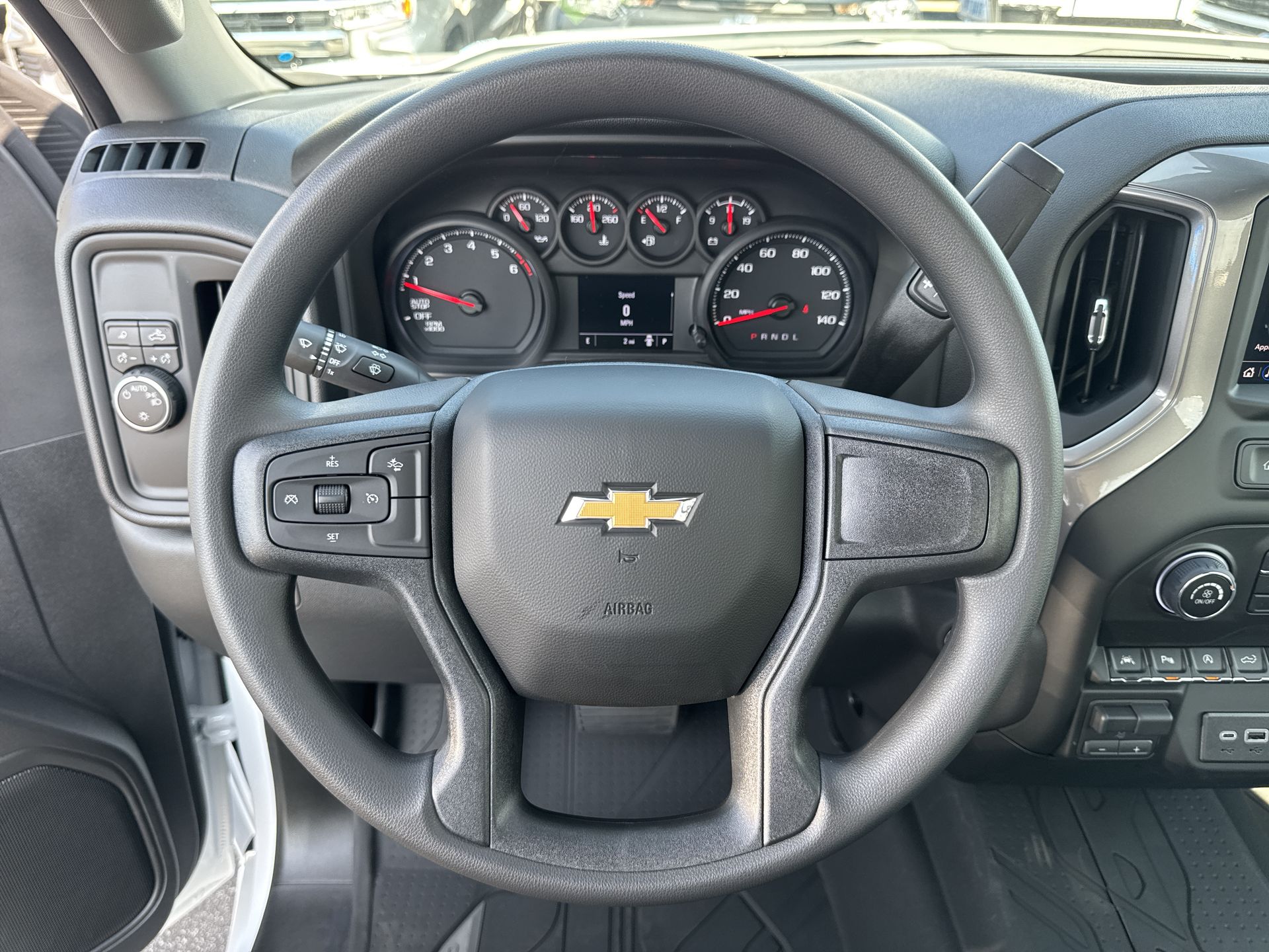 2026 Chevrolet Silverado 1500 photo 10