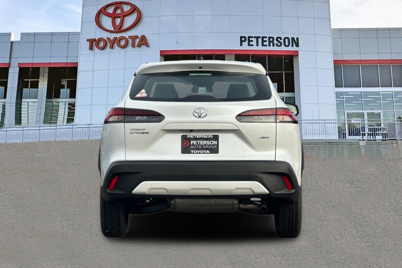 2026 Toyota Corolla Cross L photo 4