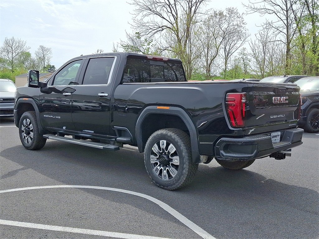 2025 Gmc Sierra 2500 HD Denali photo 2