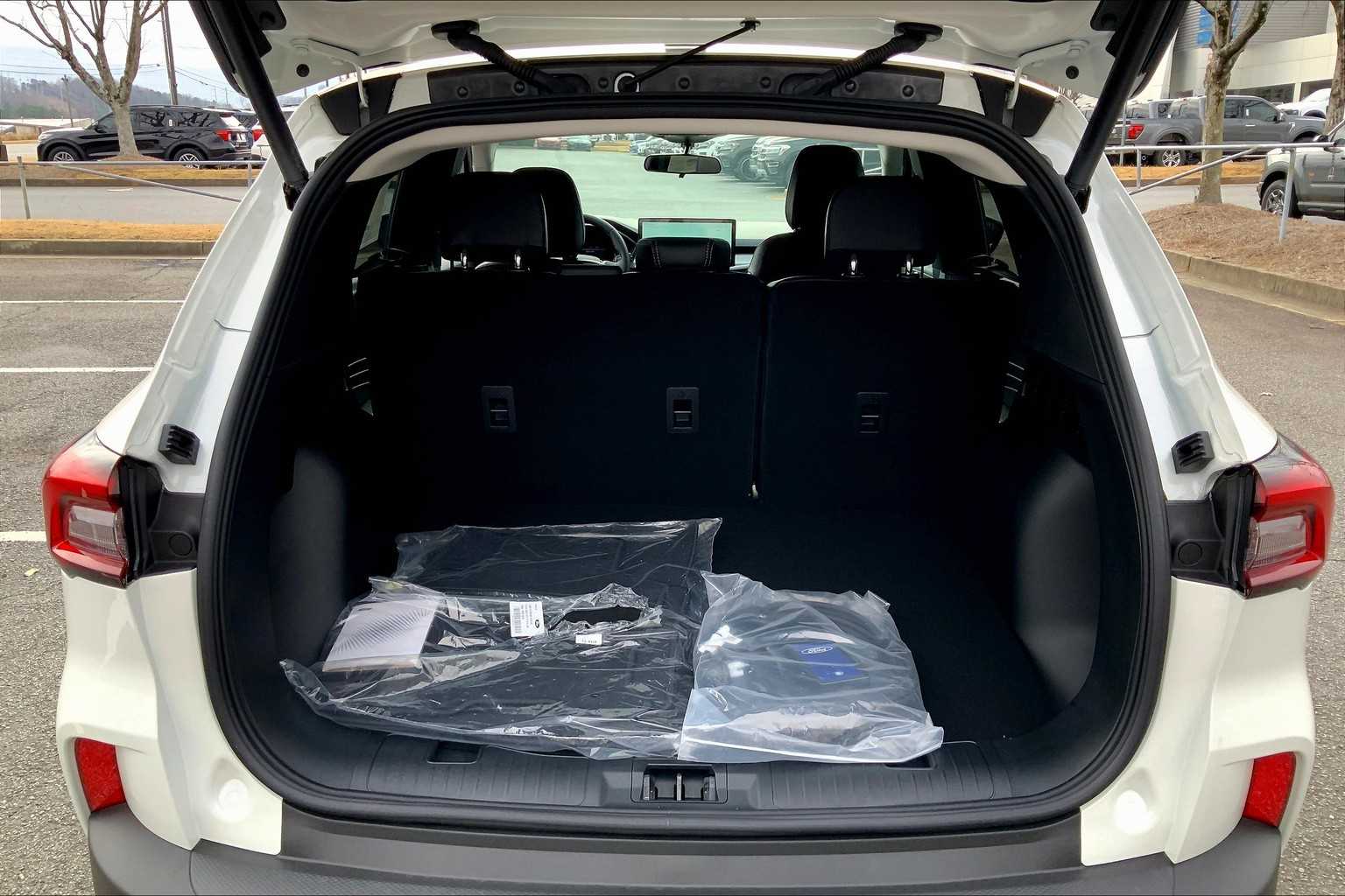 2025 Ford Escape SEL Plug-In Hybrid photo 16