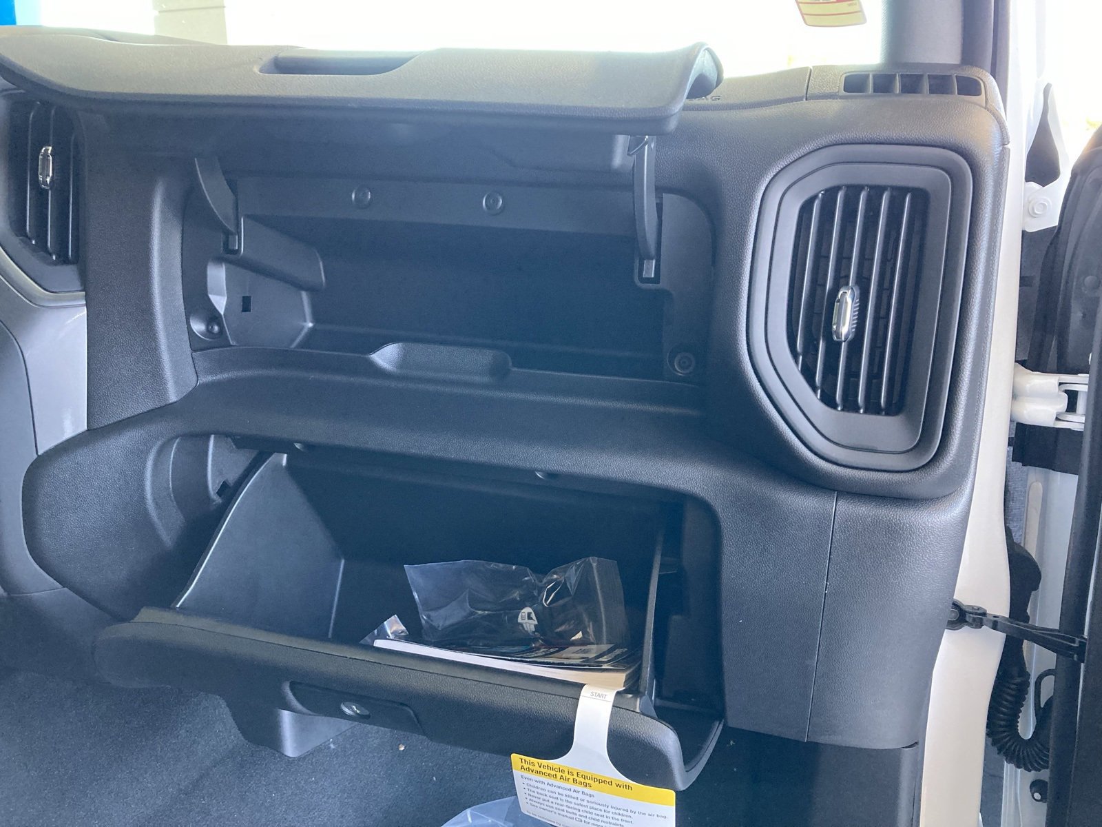 2026 Chevrolet Silverado 1500 Custom photo 27