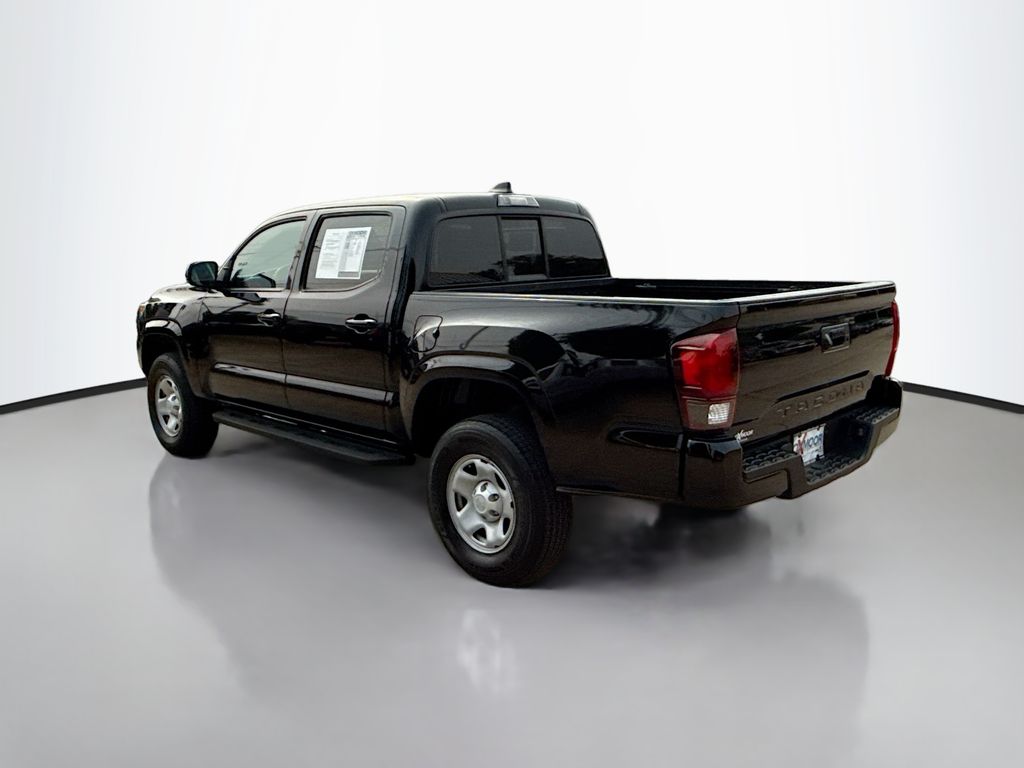 2022 Toyota Tacoma SR photo 4