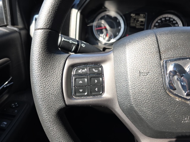 2024 Ram 1500 Classic Warlock photo 12