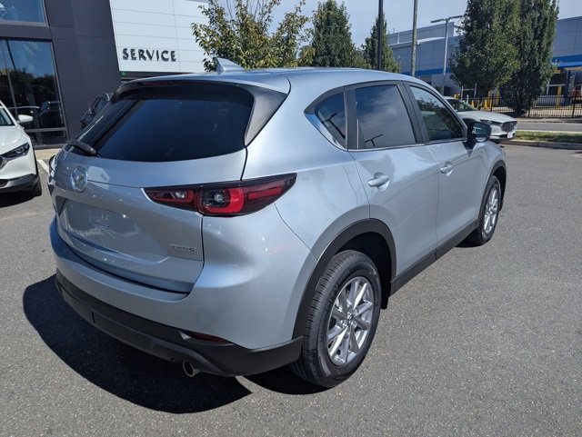 2023 Mazda CX-5 2.5 Select photo 3