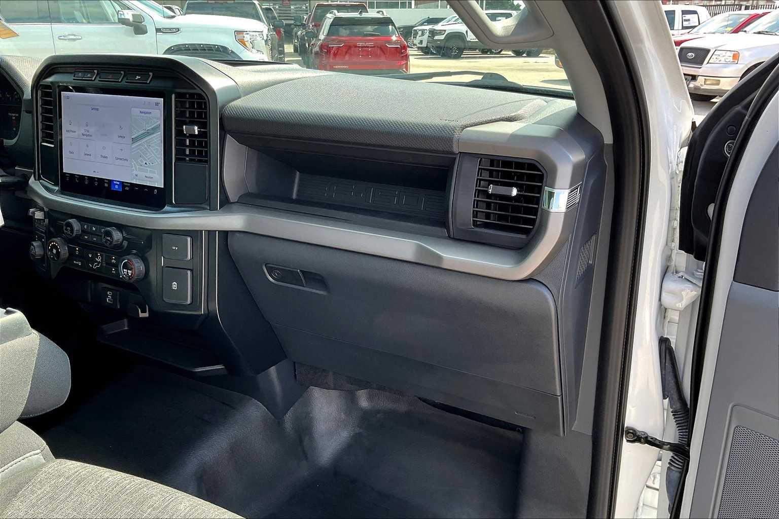 2024 Ford F-150 XL photo 18