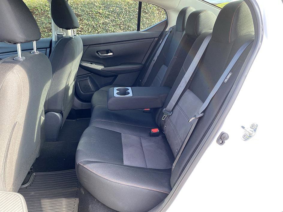 2025 Nissan Sentra SR Midnight Edition photo 18