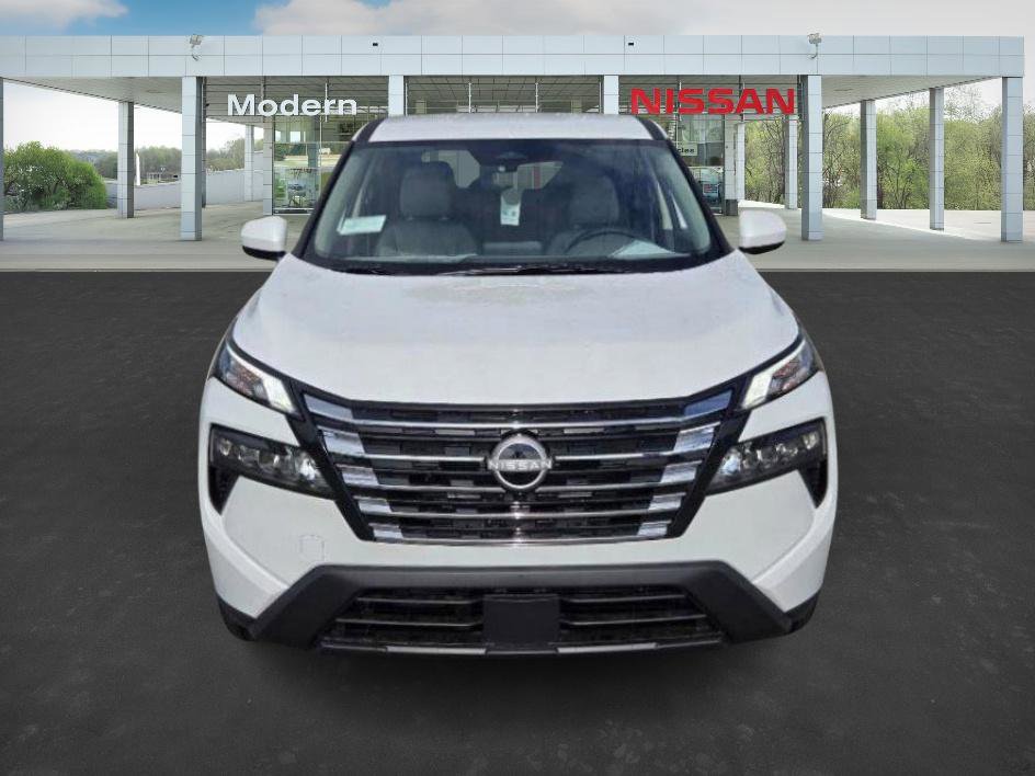 2025 Nissan Rogue SV photo 2