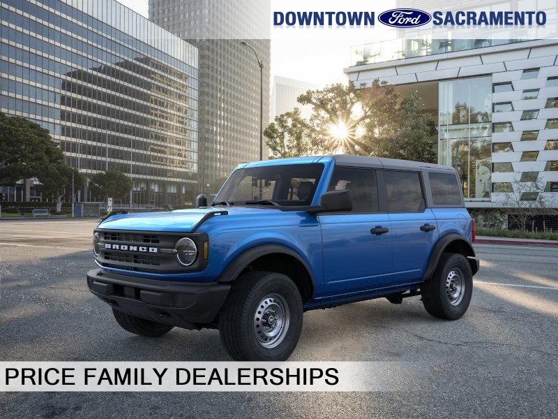 2025 Ford Bronco 4-Door Base's photo