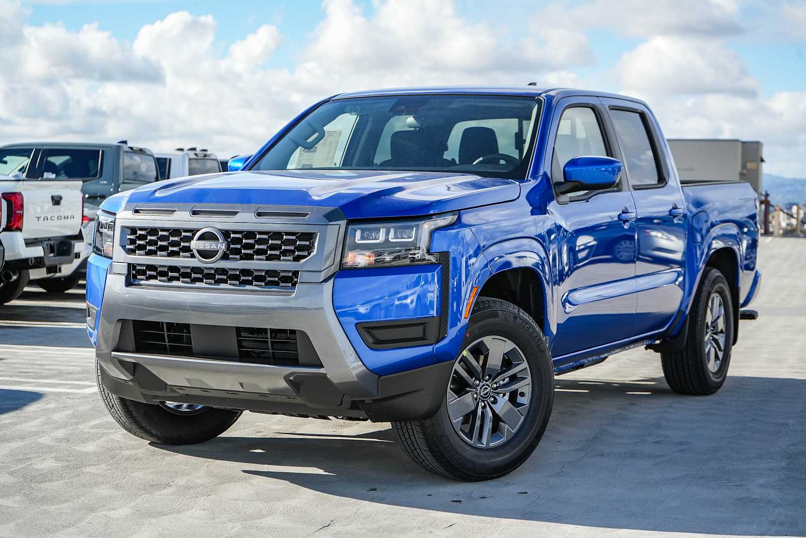 2026 Nissan Frontier SV's photo