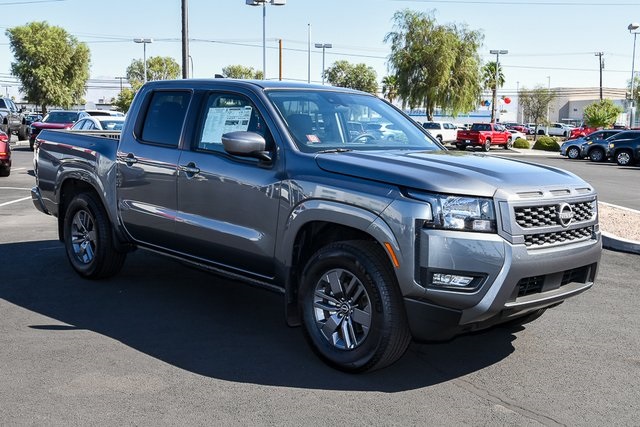 2026 Nissan Frontier SV's photo