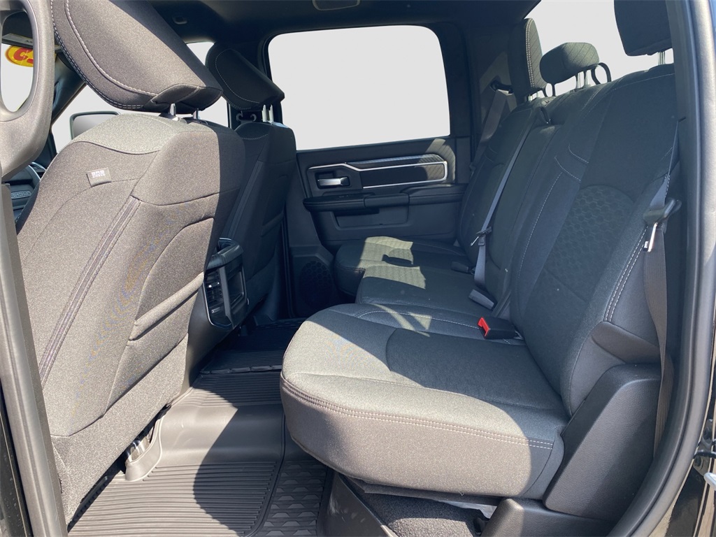 2025 Ram 2500 Big Horn photo 17