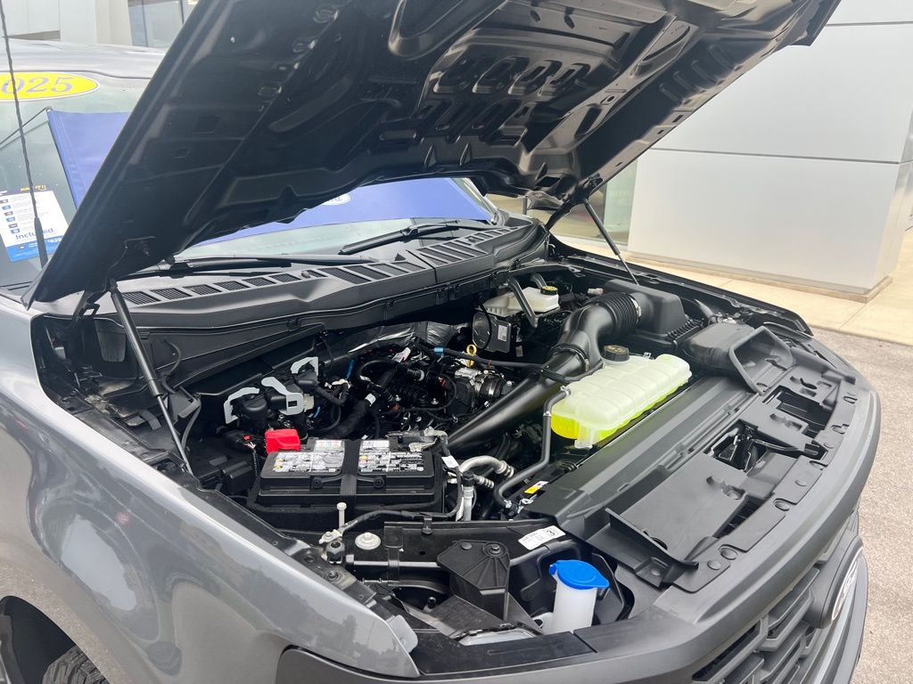 2025 Ford F-150 STX photo 27