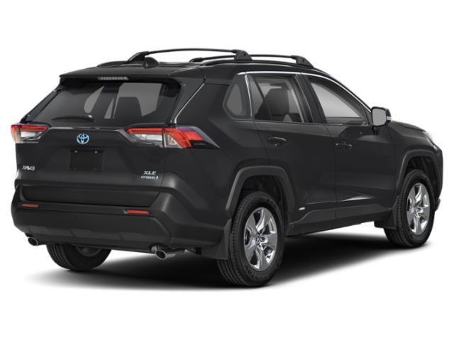 2025 Toyota RAV4 XLE photo 2