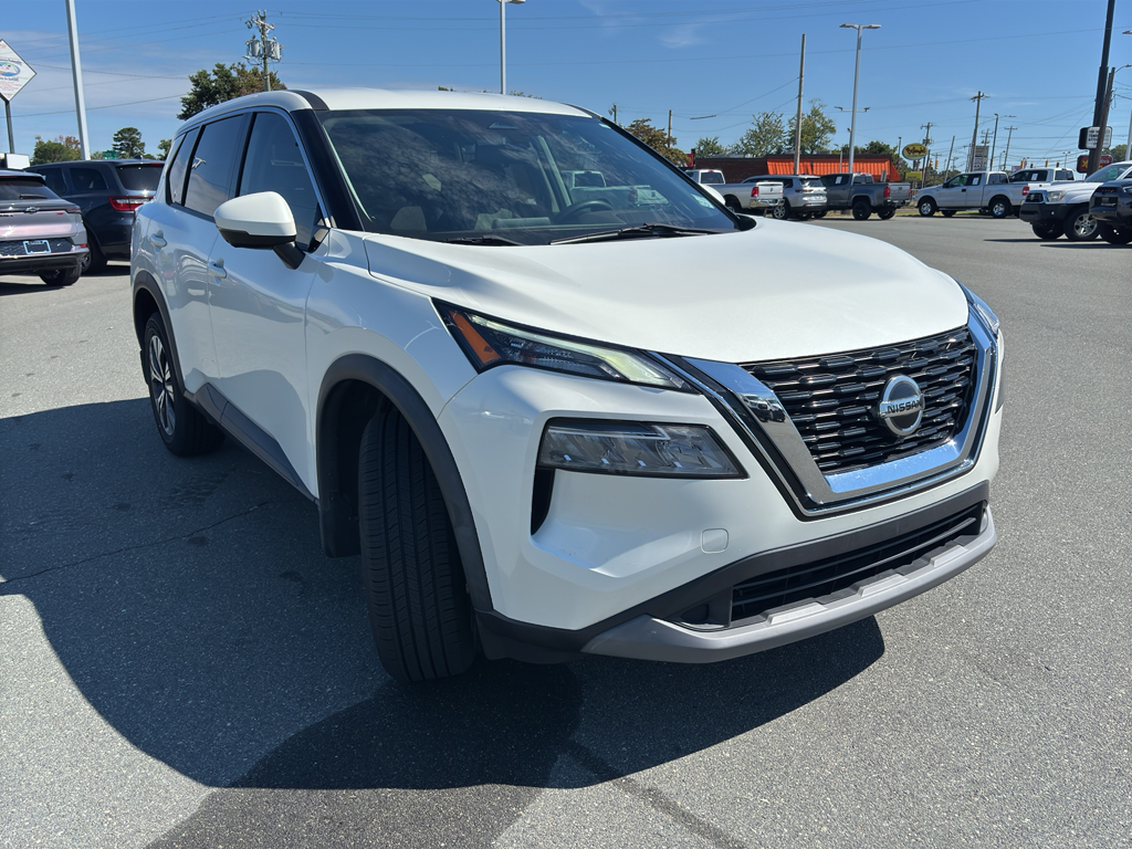 2021 Nissan Rogue SV photo 8