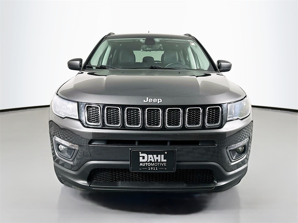 2019 Jeep Compass Latitude photo 3