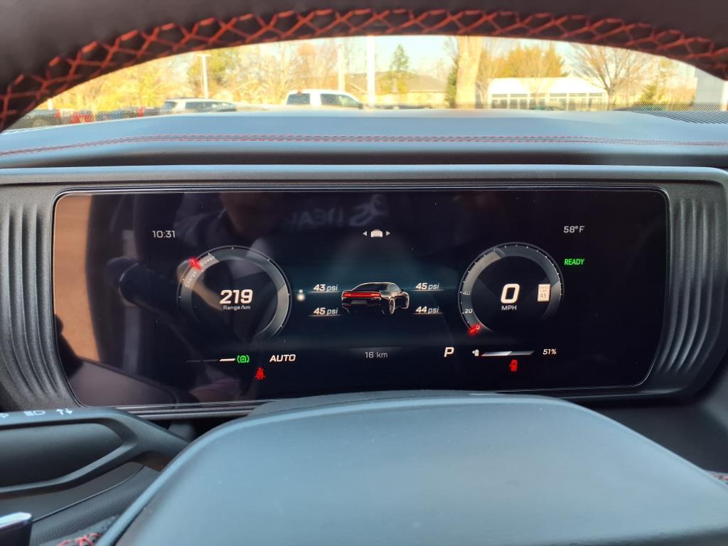 2025 Dodge Charger R/T photo 27