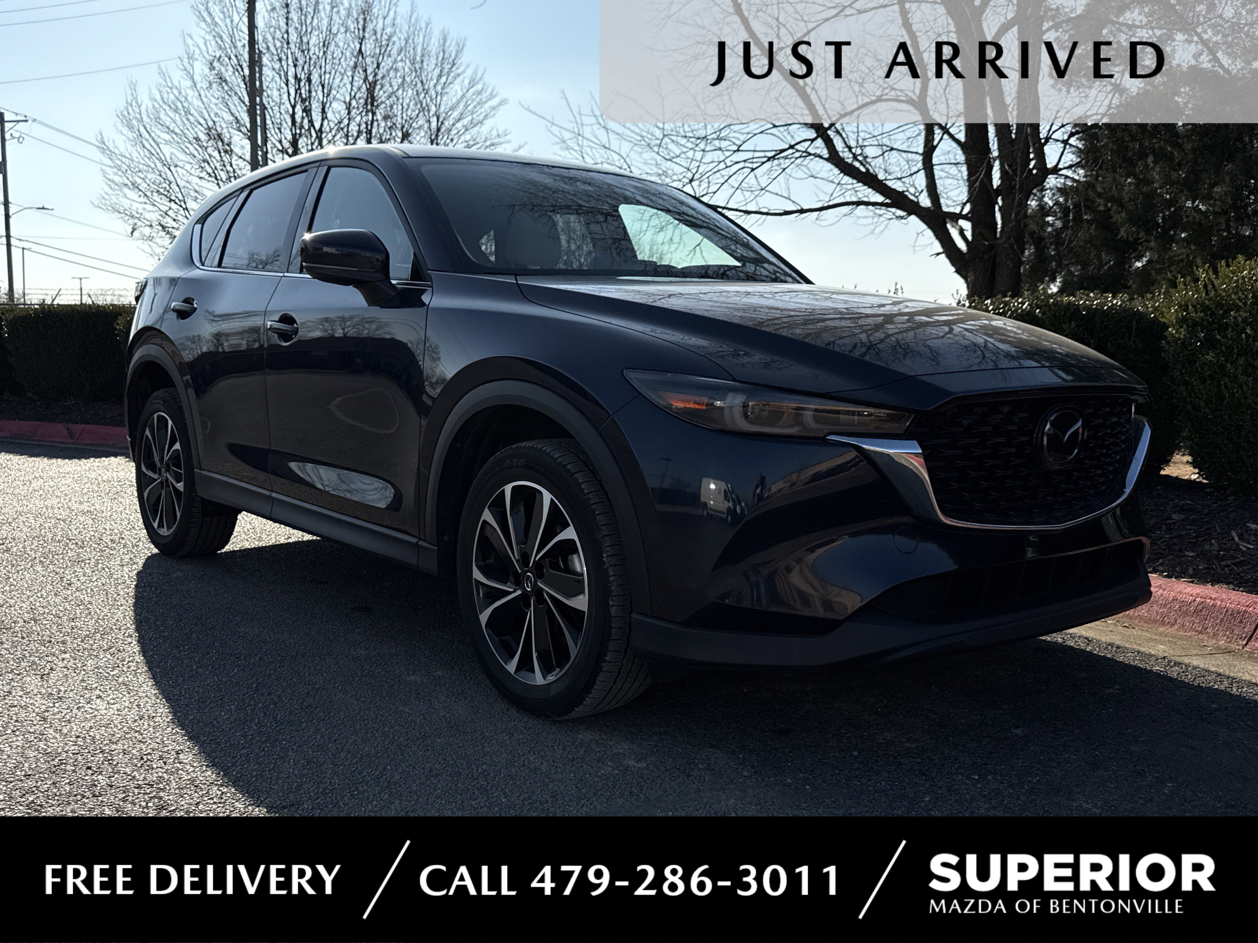 2023 Mazda CX-5 S Premium package's photo