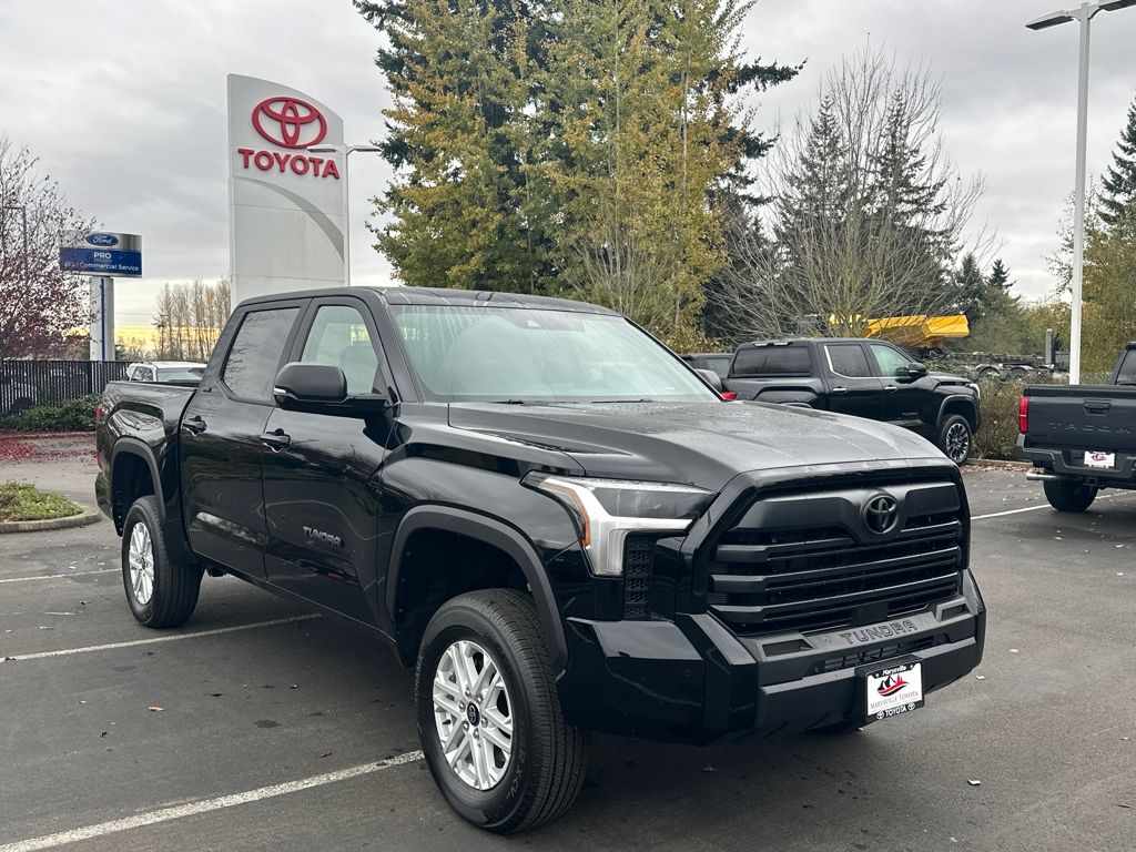 2026 Toyota Tundra SR5's photo