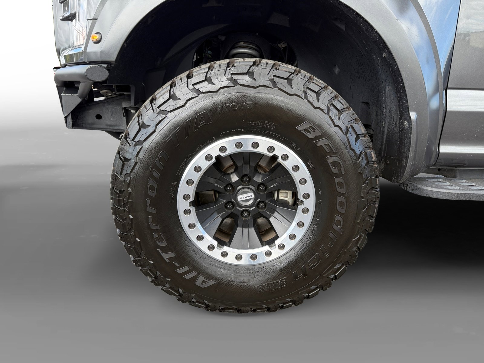 2017 Ford F-150 Raptor photo 9