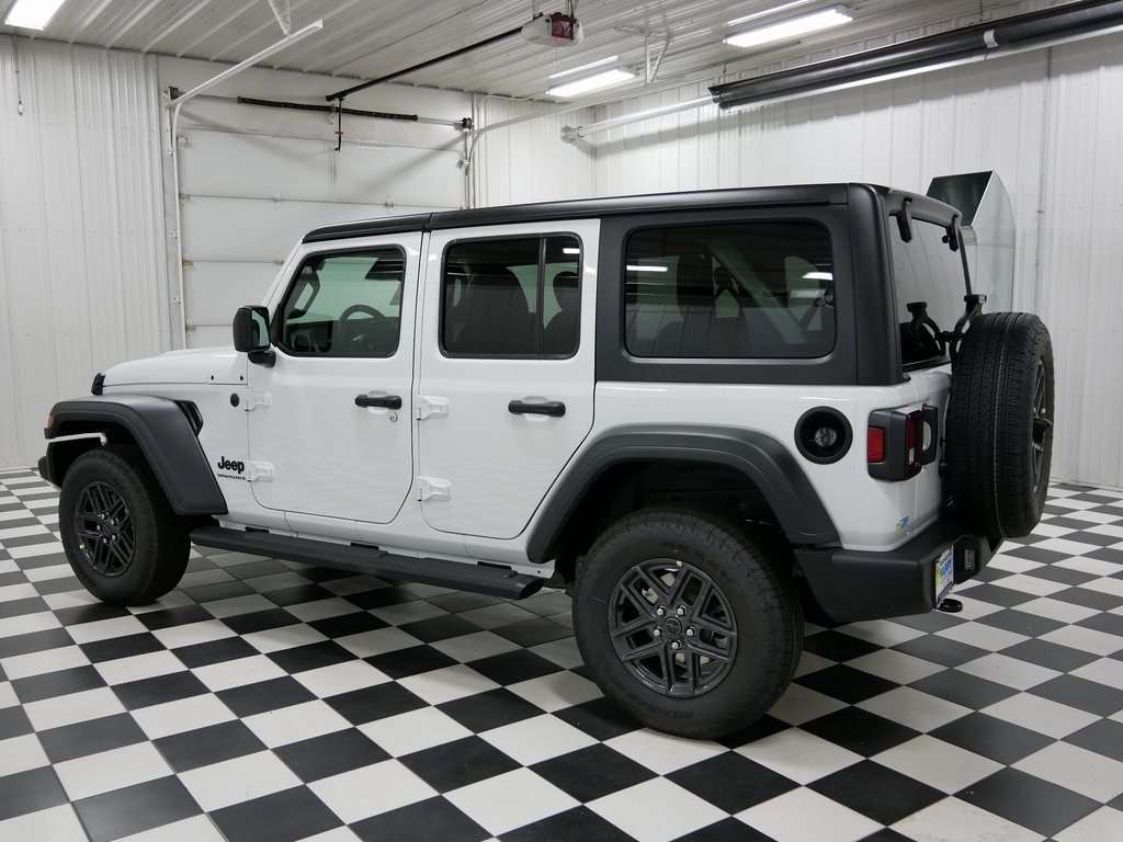 2025 Jeep Wrangler Sport S photo 3