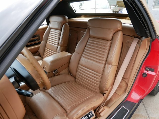1990 Buick Reatta photo 10