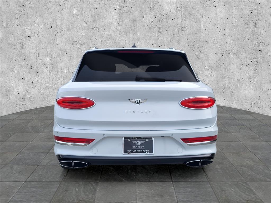 2021 Bentley Bentayga V8 photo 23