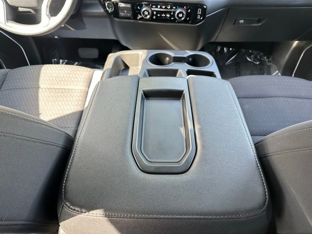 2024 Chevrolet Silverado 1500 RST photo 35