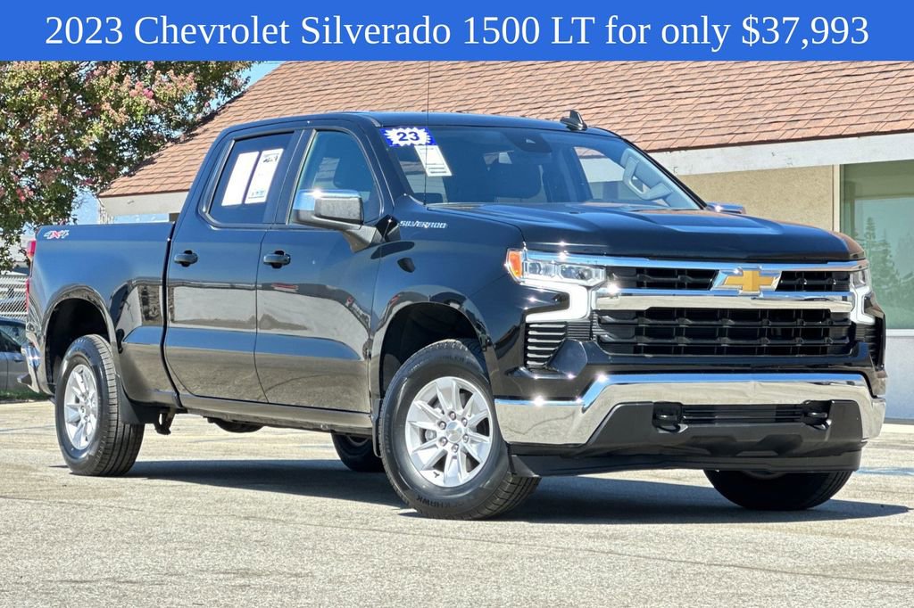 2023 Chevrolet Silverado 1500 LT photo 2