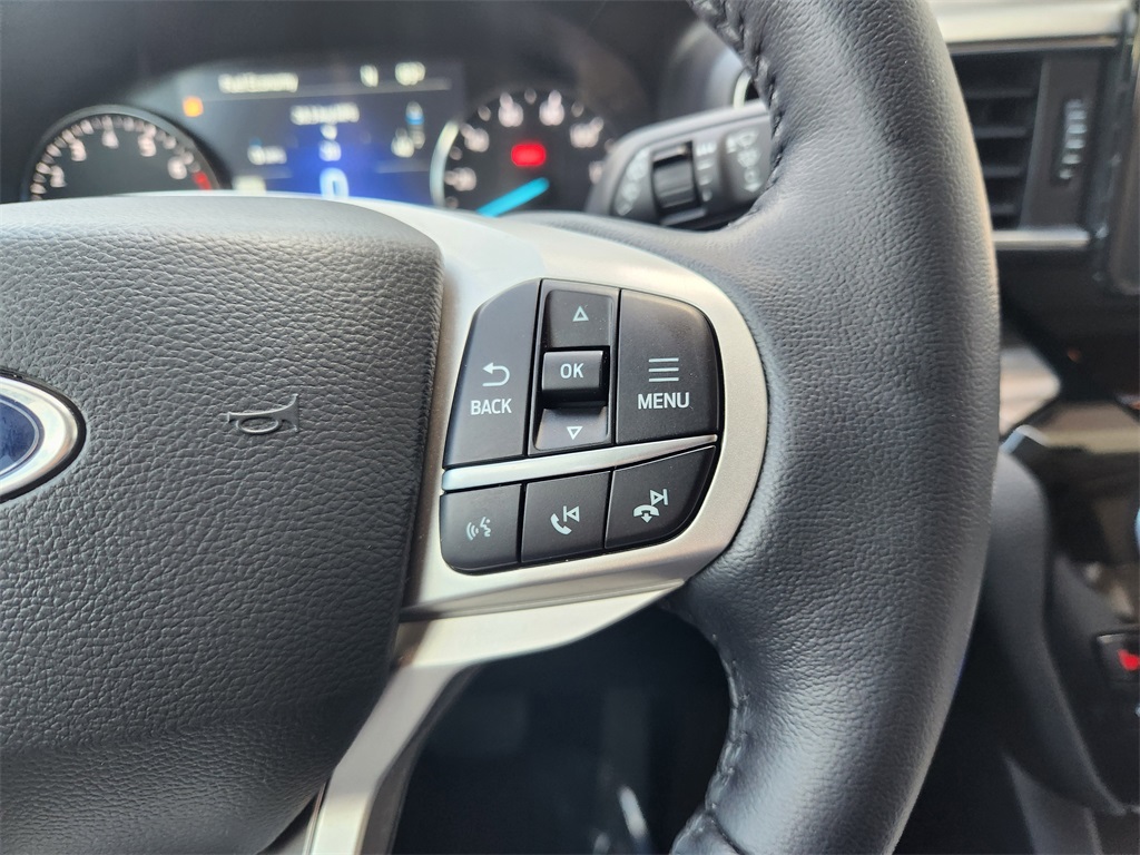 2021 Ford Explorer Limited photo 23