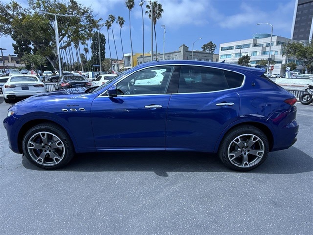2022 Maserati Levante Modena photo 4