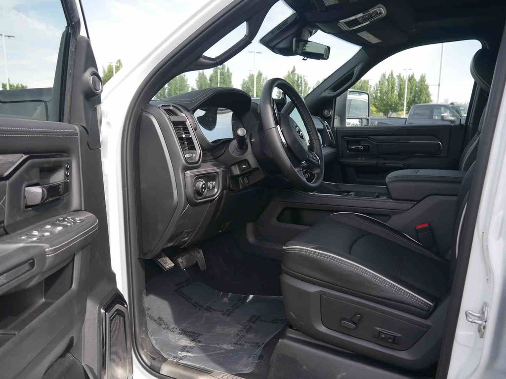 2026 Ram 3500 Limited photo 38