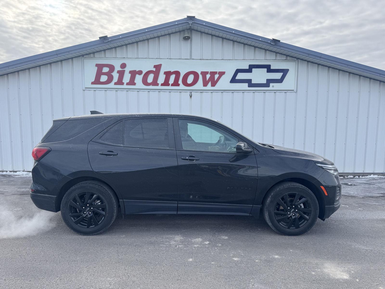 2023 Chevrolet Equinox LS's photo