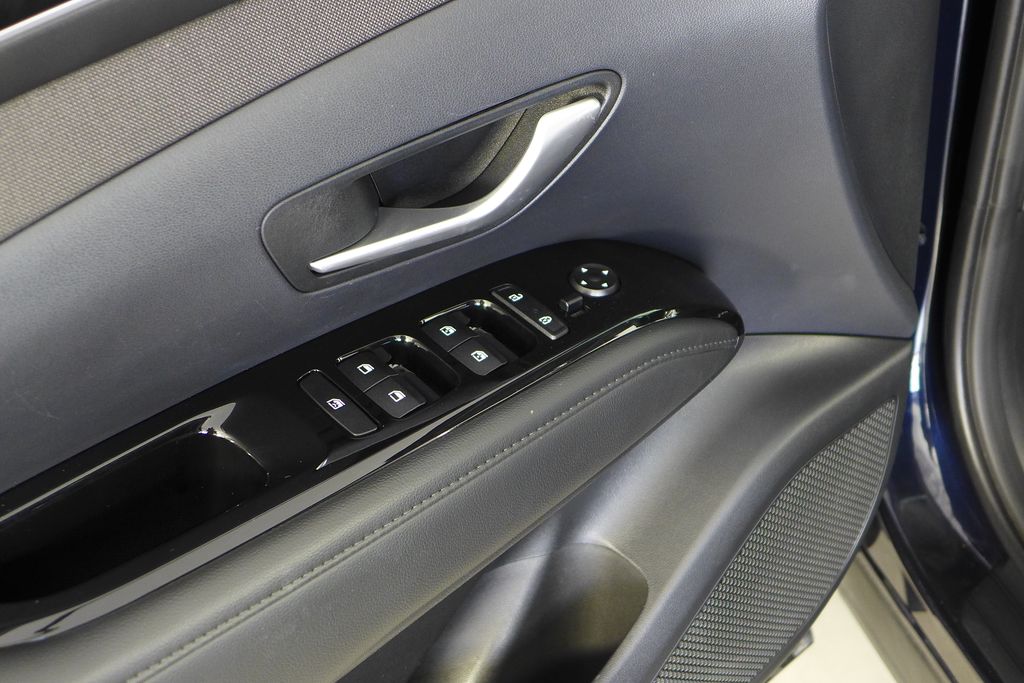 2023 Hyundai Tucson Hybrid SEL Convenience photo 12
