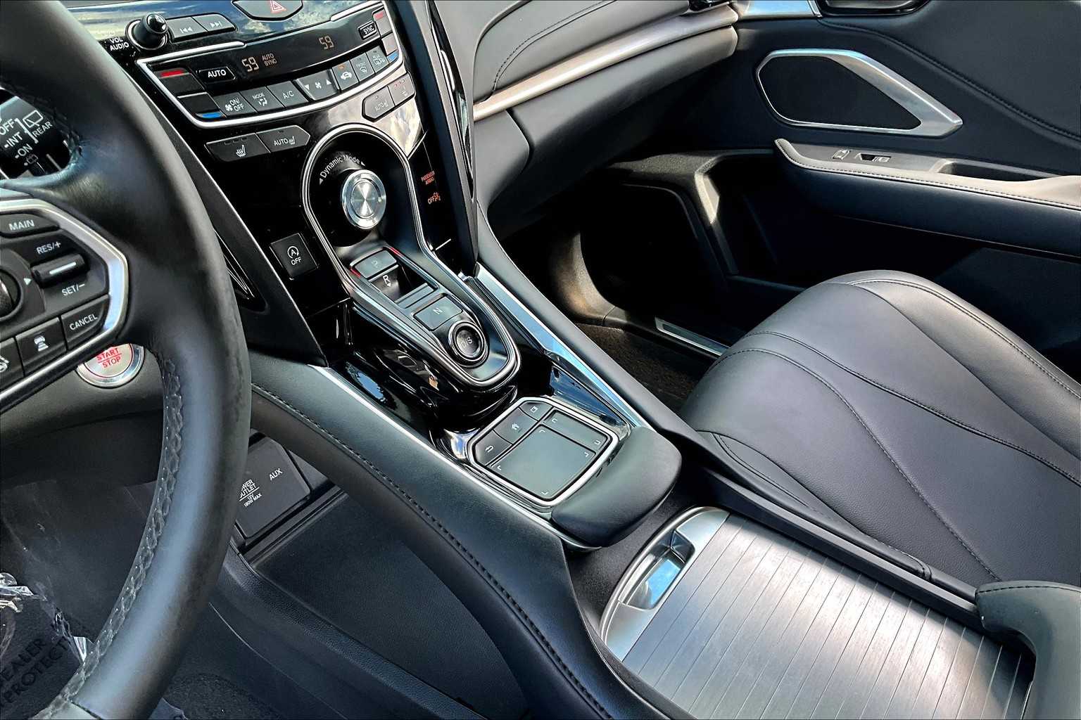 2019 Acura RDX photo 16