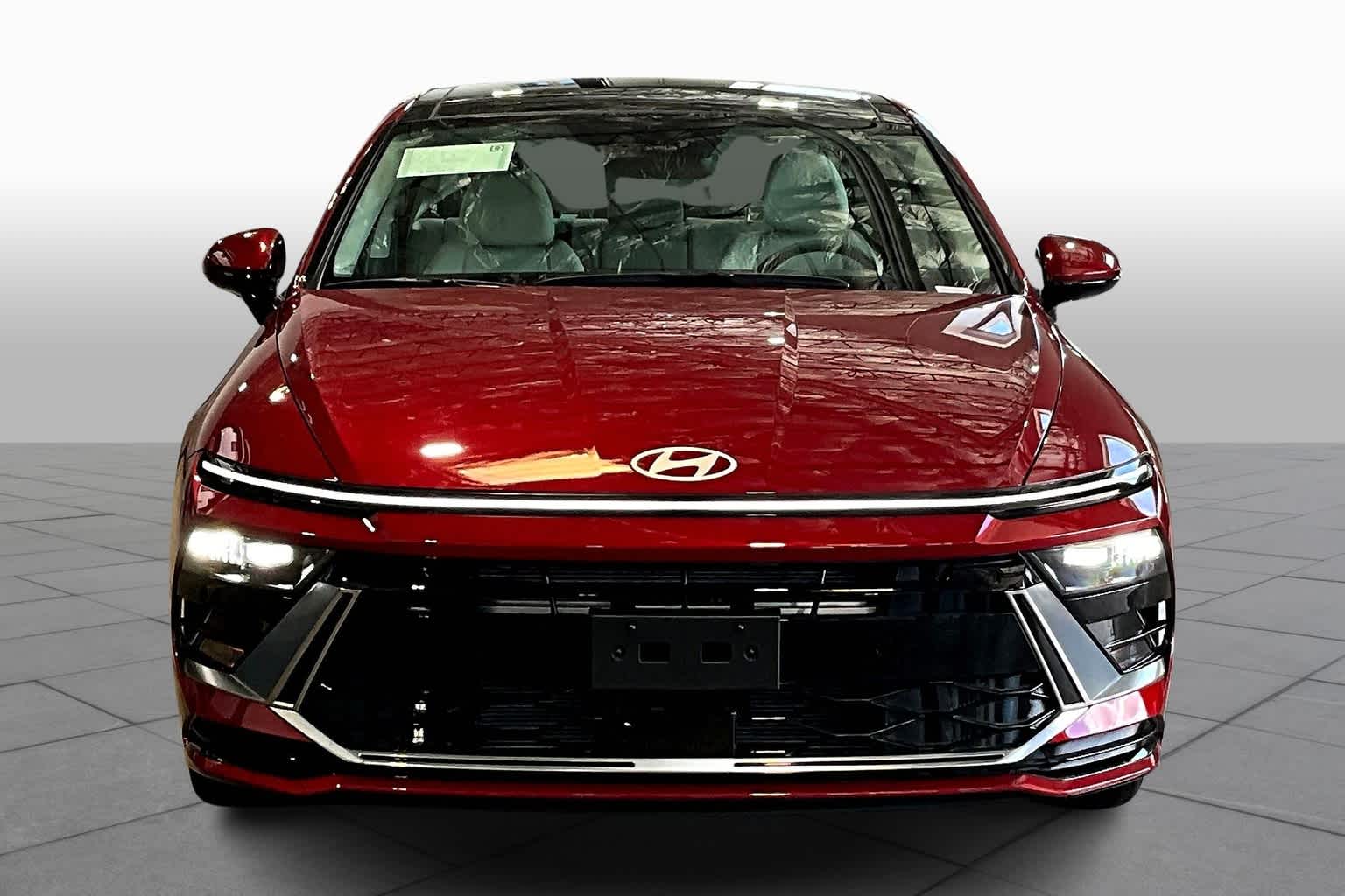 2024 Hyundai Sonata SEL photo 3