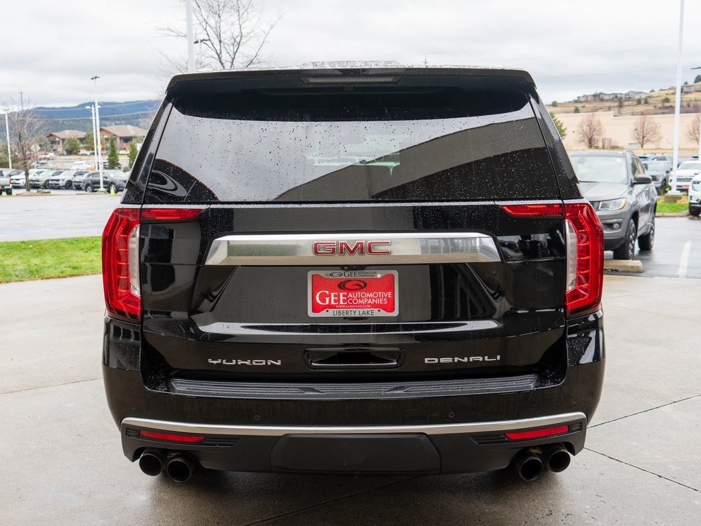 2021 Gmc Yukon Denali photo 3