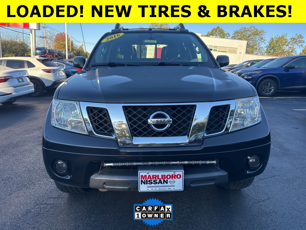 2016 Nissan Frontier PRO-4X photo 2
