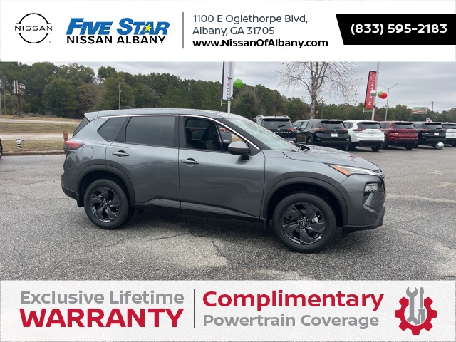 2026 Nissan Rogue SV's photo