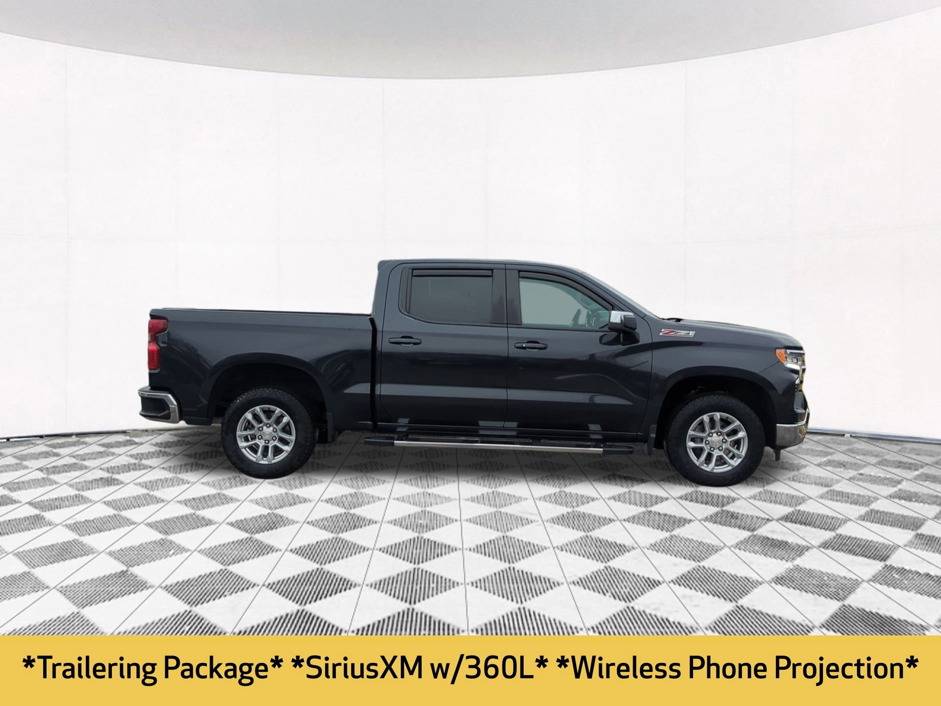 2023 Chevrolet Silverado 1500 LT photo 3