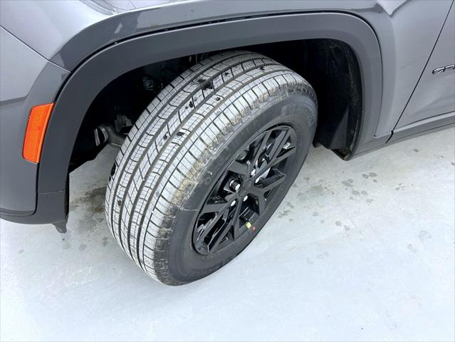 2025 Jeep Grand Cherokee Altitude photo 25