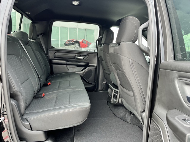 2025 Ram 1500 Tradesman photo 17