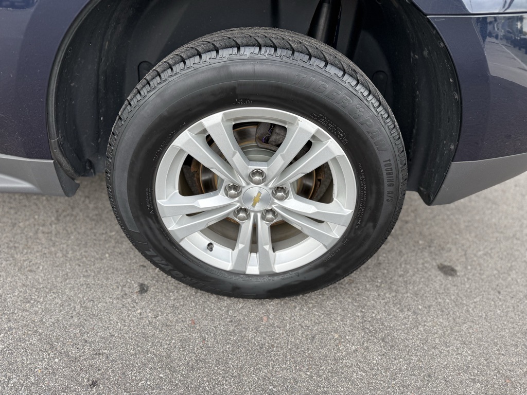 2015 Chevrolet Equinox LS photo 8