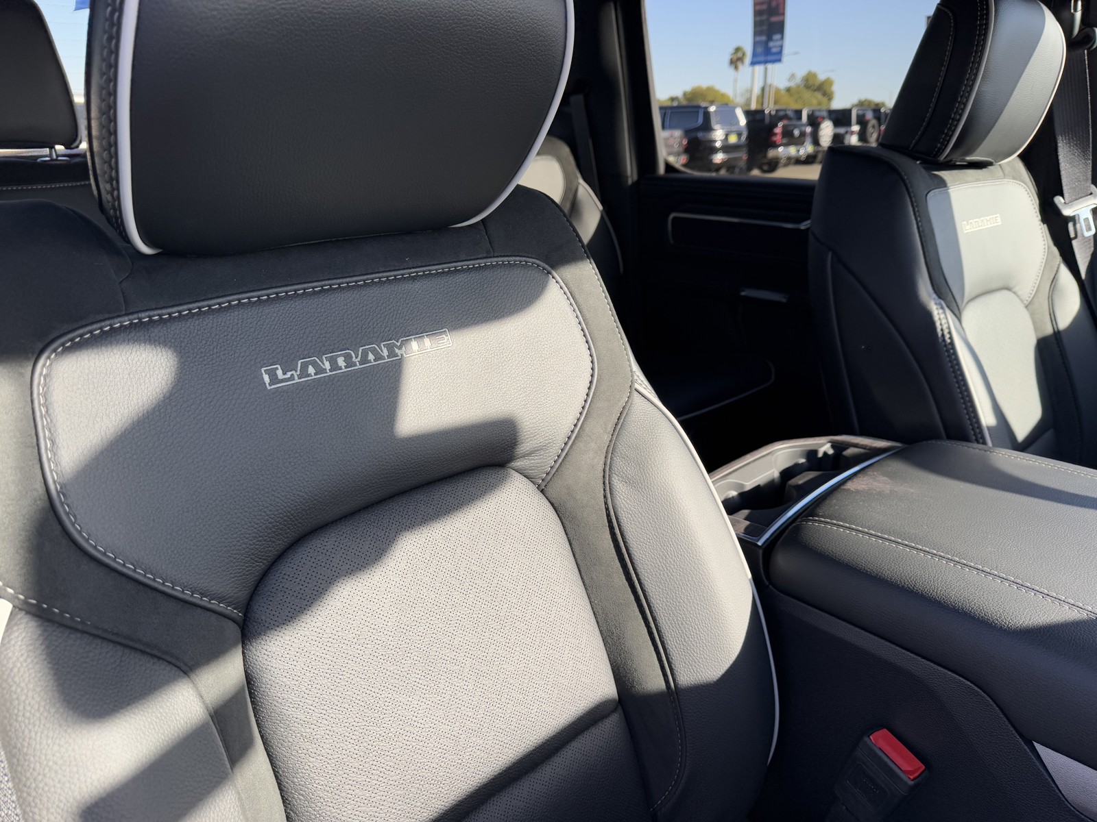 2025 Ram 1500 Laramie photo 11