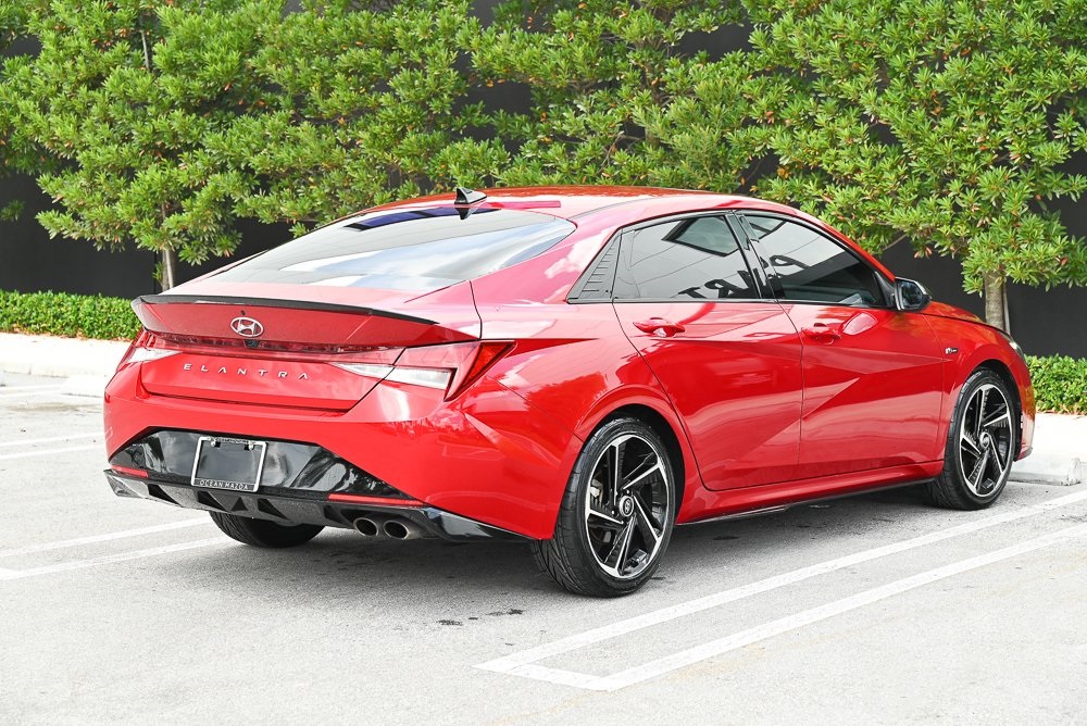 2023 Hyundai Elantra N Line photo 4
