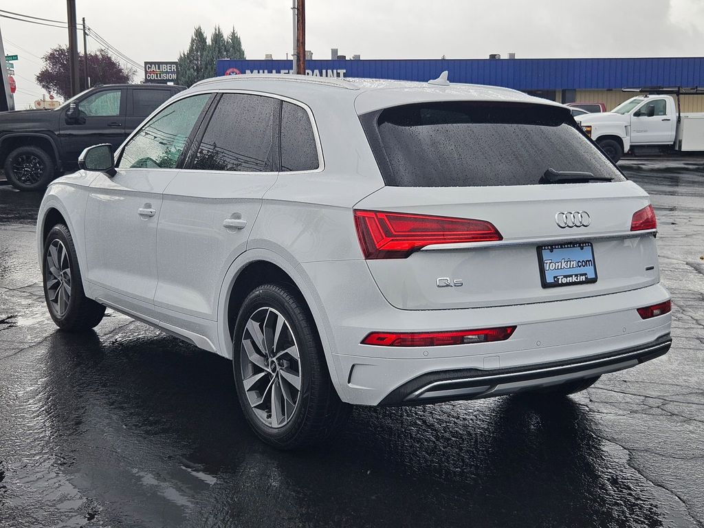 2021 Audi Q5 Premium 45 TFSI photo 3